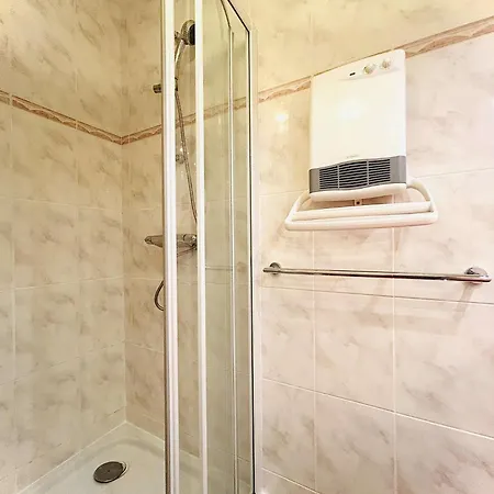 Appartement Lb513-001 - Face - 2 Pièces Cabine-4 Couchages - Traversant -