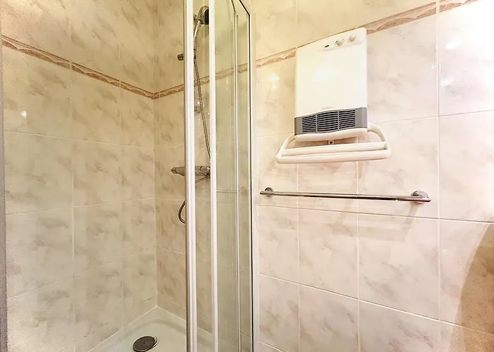 Appartement Lb513-001 - Face - 2 Pièces Cabine-4 Couchages - Traversant -